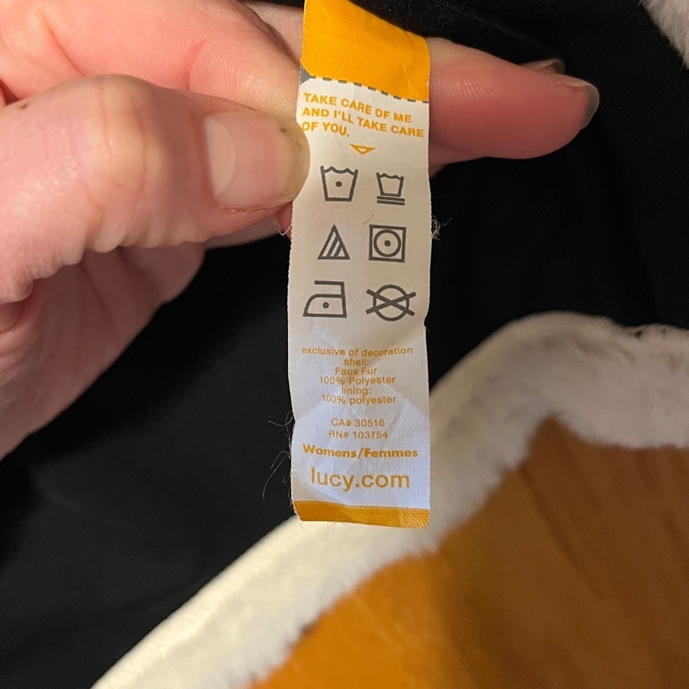 Lucy Cream Fleece Outerwear - Picture 3 of 11